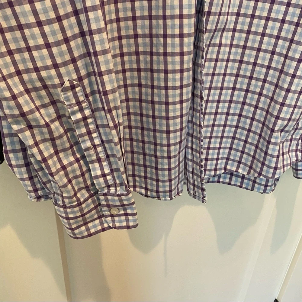 J Crew Men’s Long Sleeve Slim Fit Button Down Shirt. XL. BL/Purple/White Plaid.
